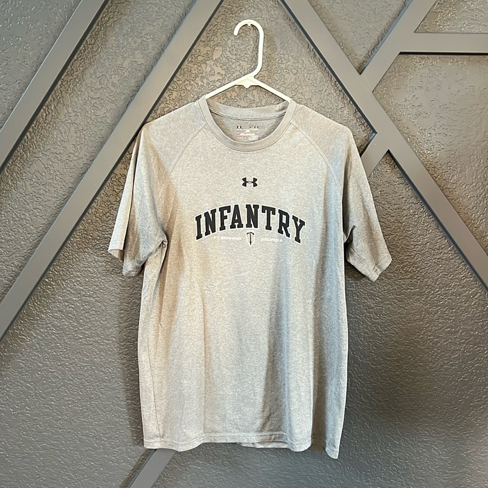 Under Armour Dri-Fit Tee, Size M - Performance and Comfort Combined